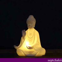 Bénédiction de la lumière de Bouddha